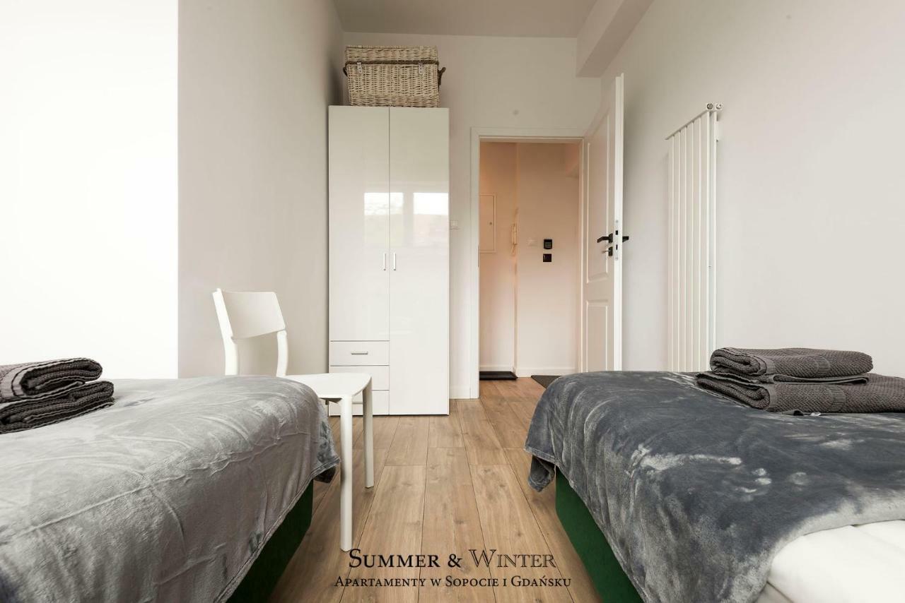 Family Luxury Green Apartment 1-6, 2 Sypialnie I Studio, 52 M2 กดัญสก์ ภายนอก รูปภาพ