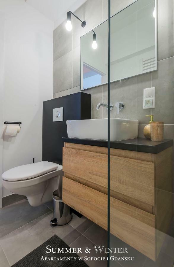 Family Luxury Green Apartment 1-6, 2 Sypialnie I Studio, 52 M2 กดัญสก์ ภายนอก รูปภาพ